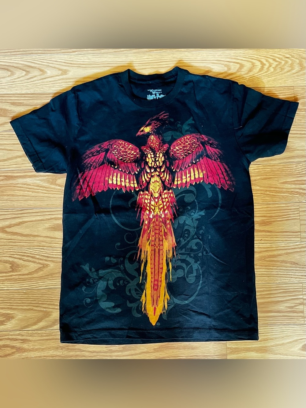 Wizarding World Of Harry Potter Vibrant Red Orange Phoenix Black Size Medium